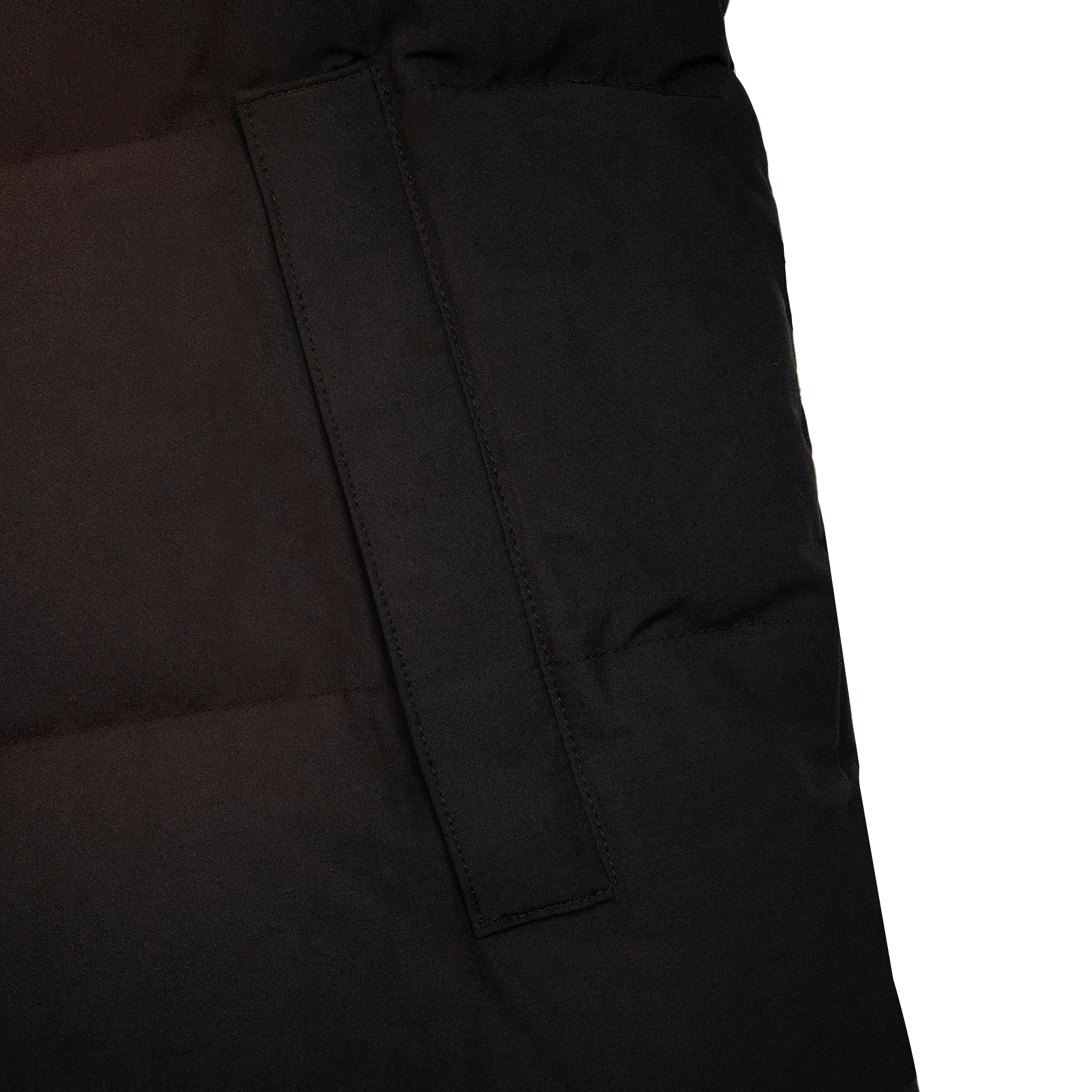 "koi fish" Puffer black