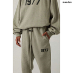ESSENTIALS 1977 HOODIE + FREE TRACKPANTS